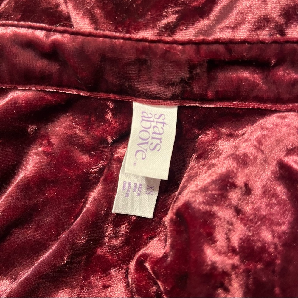Stars Above Crushed Velvet Button Down Sleep Top in Burgundy - Picture 3 of 3